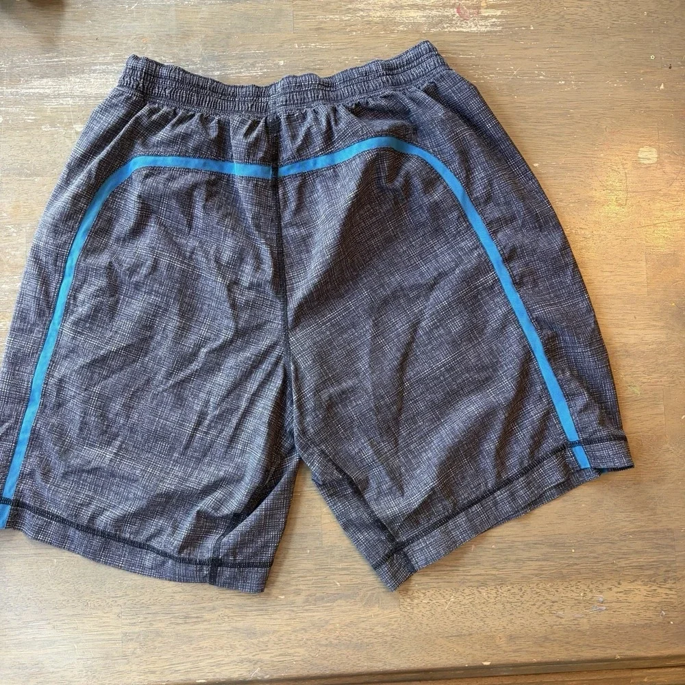 Lululemon Mens Pace Breaker Medium Shorts 9